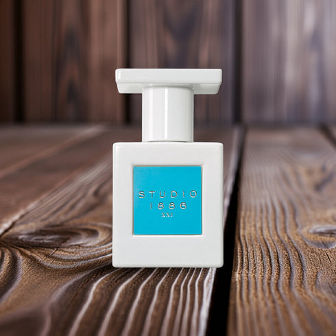 عطر ستوديو 1886 XXI من ذا فيس شوب || بمزيج الماغنوليا والمسك لرائحة أنثوية فاخرة || 50مل -ذا فيس شوب