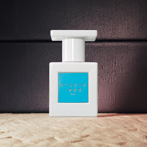 عطر ستوديو 1886 XXI من ذا فيس شوب || بمزيج الماغنوليا والمسك لرائحة أنثوية فاخرة || 50مل -ذا فيس شوب