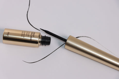 ذا فيس شوب جولد كولاجين ليكود لاينر